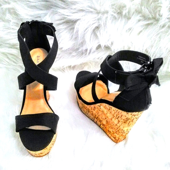NEW!Black Wedges Heel W/Bow! - Picture 2 of 11